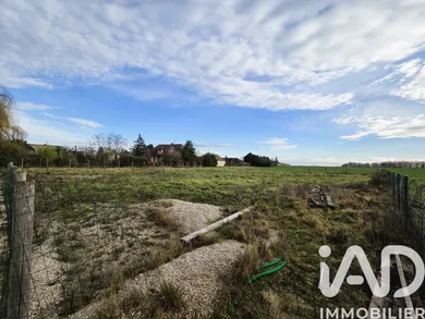 Building plot in Moussey (10800)