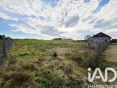 Building plot in Moussey (10800)