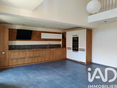 Maison de campagne à Plaine-et-Vallées (79100)