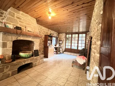 Village house in Bellegarde-en-Marche (23190)