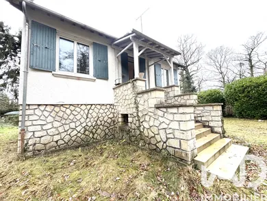 House in Lamorlaye (60260)