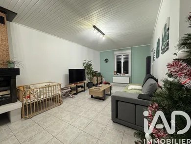 Maison à Bogny-sur-Meuse (08120)