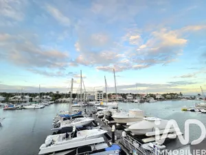 Apartment in Saint-François (97118)