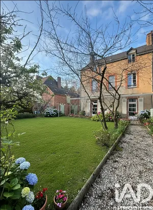 Maison de ville à Évron (53600)