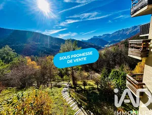 Appartement à Château-Bernard (38650)