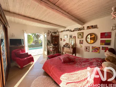 Mas in La Motte (83920)