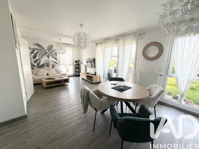 Appartement à Saint-Pierre-du-Perray (91280)