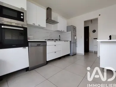 Appartement à Les Ulis (91940)