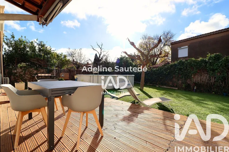 Maison 6 pièces 95 m² · à Saint-Cyr-sur-Mer · 95 m² · 595 000 €
