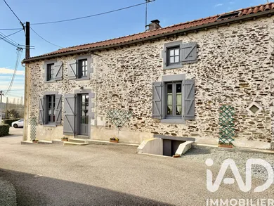 Maison traditionnelle à Antigny (85120)