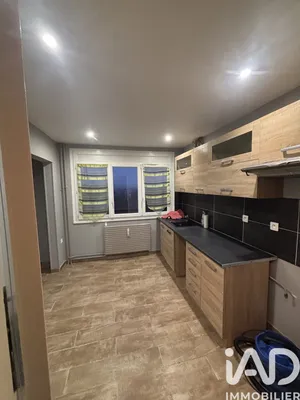 Apartment in Troyes (10000)