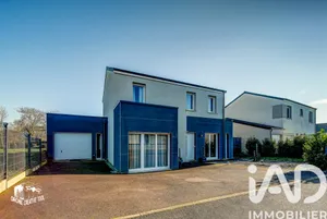 Maison à Pontpierre (57380)