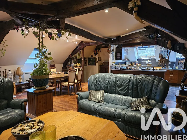 Appartement 7 pièces 155 m² · à Joigny · 155 m² · 165 000 €