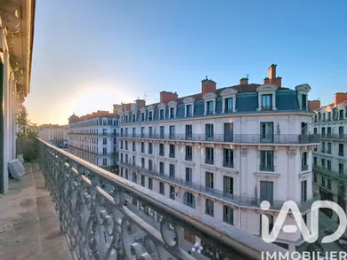 Apartment in Lyon (69002)