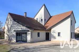 Traditional house in Louhans (71500)
