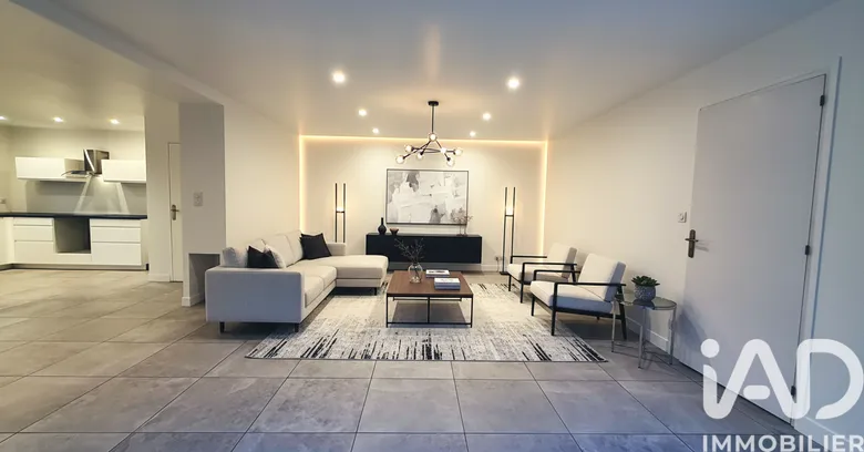 Maison 5 pièces 126 m² · à Pont-Péan · 126 m² · 379 600 €
