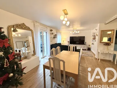 Traditional house in Le Coudray-Montceaux (91830)