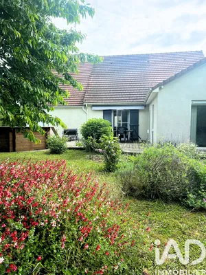 Maison à Thorigny-sur-Oreuse (89260)