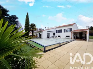 Maison à Saint-Martin-la-Pallu (86380)