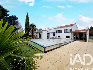 House in Saint-Martin-la-Pallu (86380)