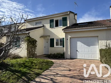 Maison traditionnelle à Soisy-sur-Seine (91450)