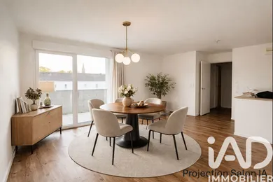 Apartment in Couëron (44220)