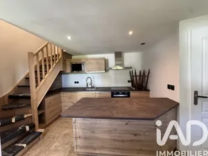 Maison à Saint-Antoine-du-Rocher (37360)