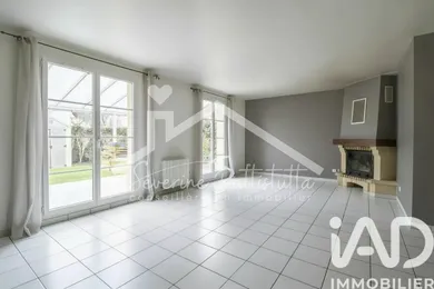 Traditional house in Chelles (77500)