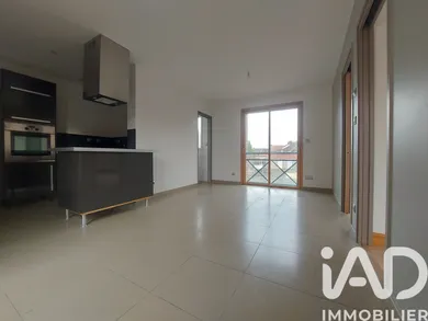 Apartment in Croix (59170)