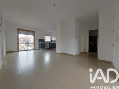 Apartment in Croix (59170)