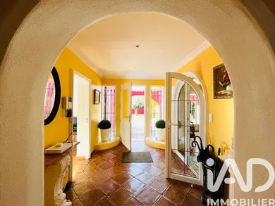 Maison à Saint-Cézaire-sur-Siagne (06530)