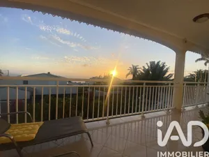 Maison à SAINT-PIERRE (97410)