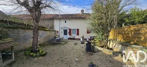 Maison de village à Blanzay (86400)