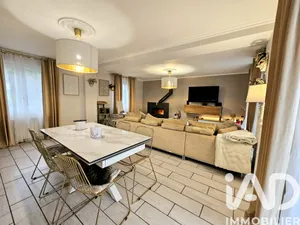 Traditional house in Moret-Loing-et-Orvanne (77250)