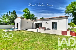 Maison à Étaules (17750)