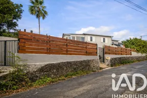 House in Saint-Pierre (97432)