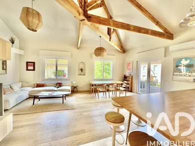 Townhouse in Saint-Raphaël (83700)