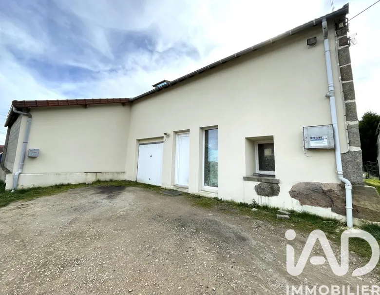 Maison 6 pièces 110 m² · à Saint-Éloy-les-Mines · 110 m² · 108 000 €