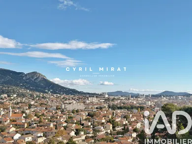 Appartement à Toulon (83200)