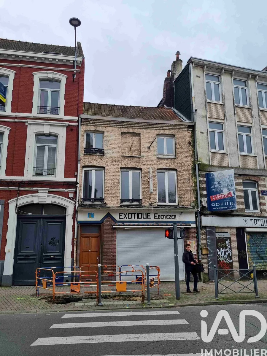 Image showcasing 57 biens immobiliers à Lille (59000) - iad