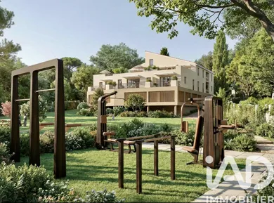 Apartment in Toulon (83100)