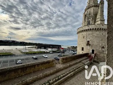 Apartment in La Rochelle (17000)