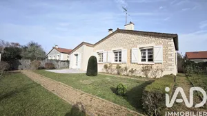 Maison à Buxerolles (86180)