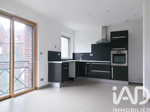 Apartment in Croix (59170)