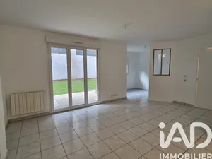 Apartment in Villeurbanne (69100)