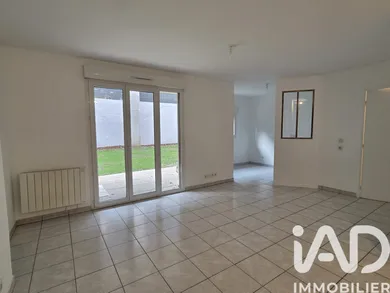 Apartment in Villeurbanne (69100)