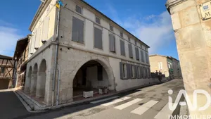 Immeuble à Dunes (82340)