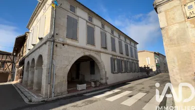 Immeuble à Dunes (82340)