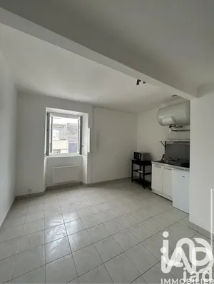 Apartment in Nantes (44000)