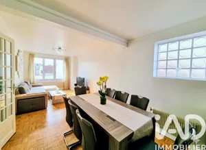 Apartment in Bois-Colombes (92270)